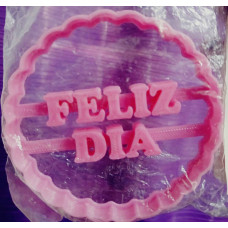 CORTANTE REPOSTERIA BLONDA 8,5X8,5CMS FELIZ DIA